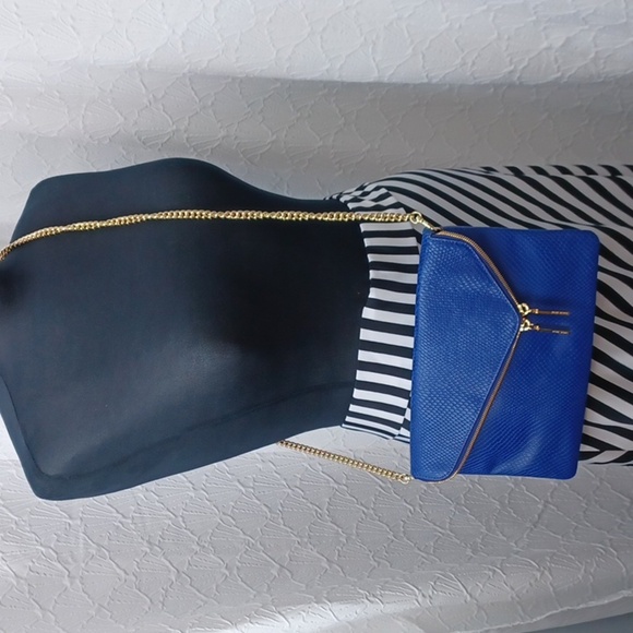 Henri Bendel Debutante Snake Clutch/ Crossbody NWT - Picture 12 of 14